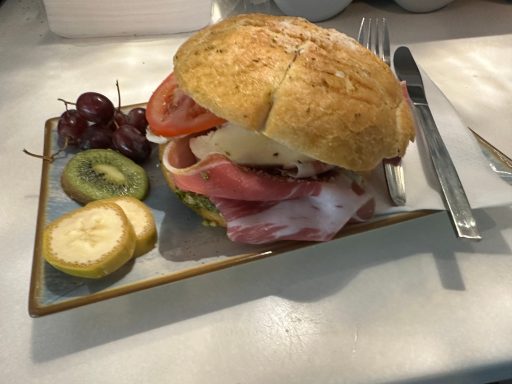 Focaccia Sandwich Parmaschinken/Mozzarella